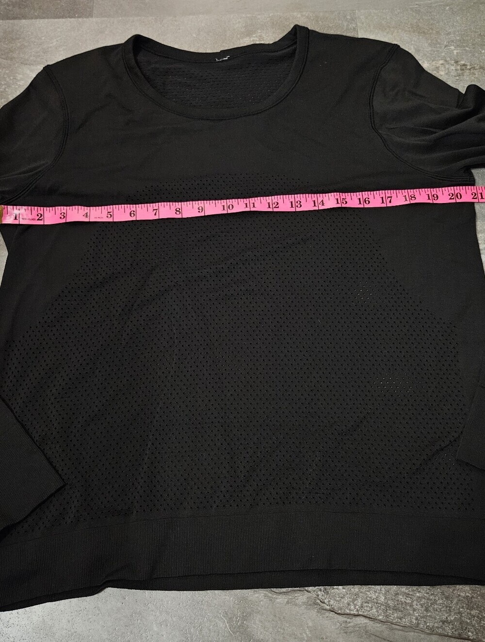 Lululemon Breeze By Long Sleeve Shirt. Black. Oversized Loose Fit. Size 10. - Picture 6 of 7